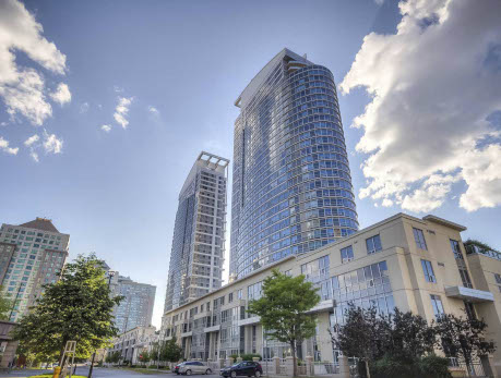 38 LEE CENTRE DR