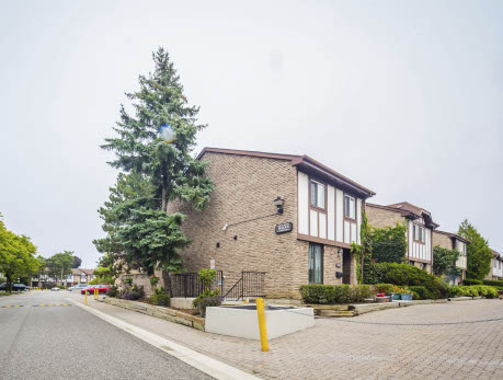 100-156 BURROWS HALL BLVD
