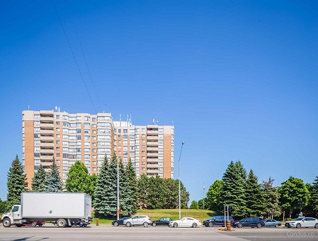 7601 BATHURST ST
