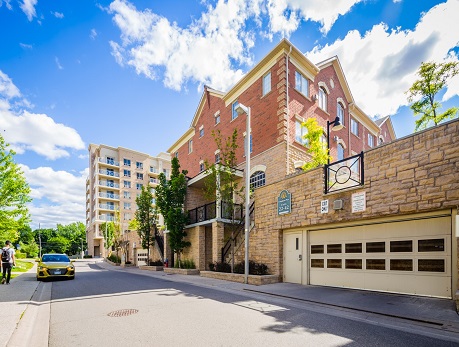 8 BRIGHTON PLACE