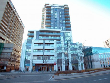 736 SPADINA ROAD