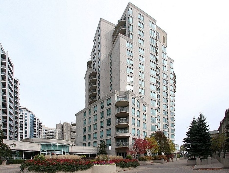 2111 LAKE SHORE